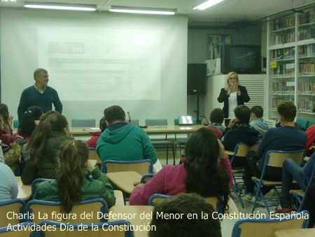 CIMG9997charla Defensor del Menor