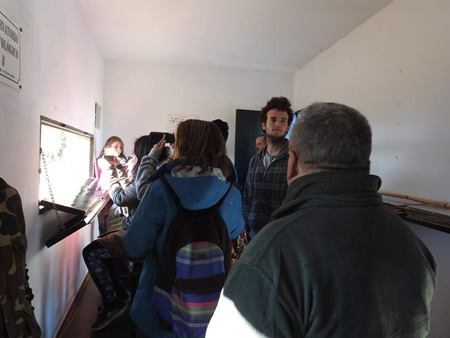 FB_IMG_1512982063638-003visita universidad